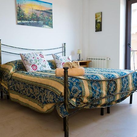 B&B La Casa Gialla Taormina Exterior photo