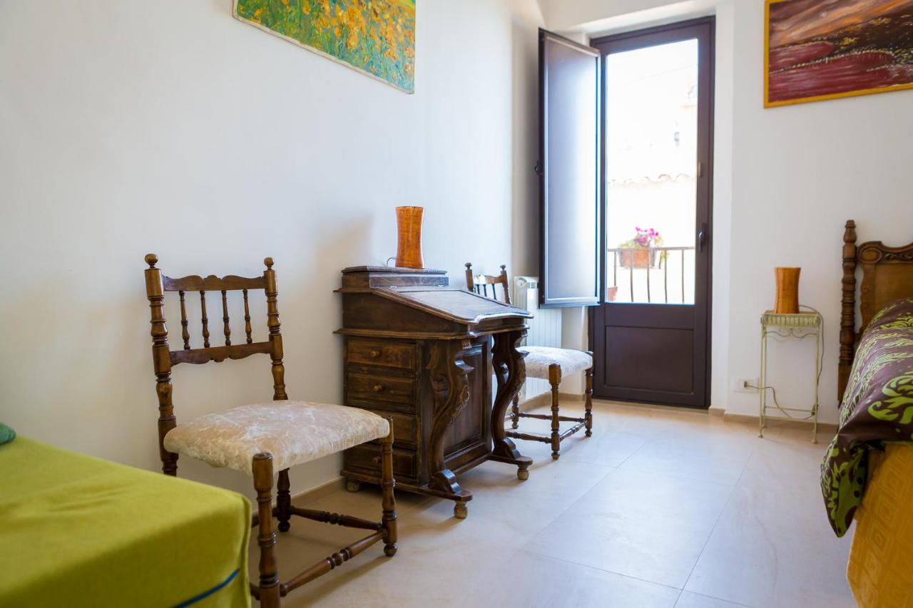 B&B La Casa Gialla Taormina Exterior photo